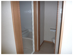 居室内3　ユニットバス+トイレ